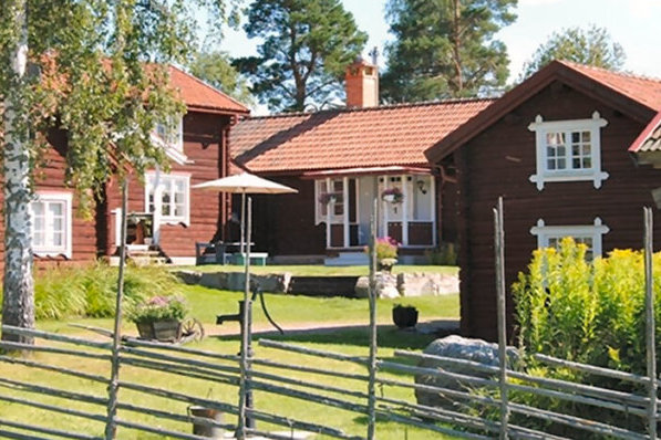  	      AllmäntSEOBeskärSchemaläggning  Bildtext Media library caption Media library description Enter manually Ekgården - a very special, unique and picturesque country house, cottage in the heart of Dalarna, Sweden